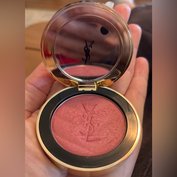 Yves Saint Laurent Make Me Blush 24 hour Buildable Powder Blush  44 JAZ31E - Picture 3 of 3